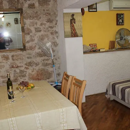 Apartments Voltera Parking Space Near The House Betina  Exterior photo