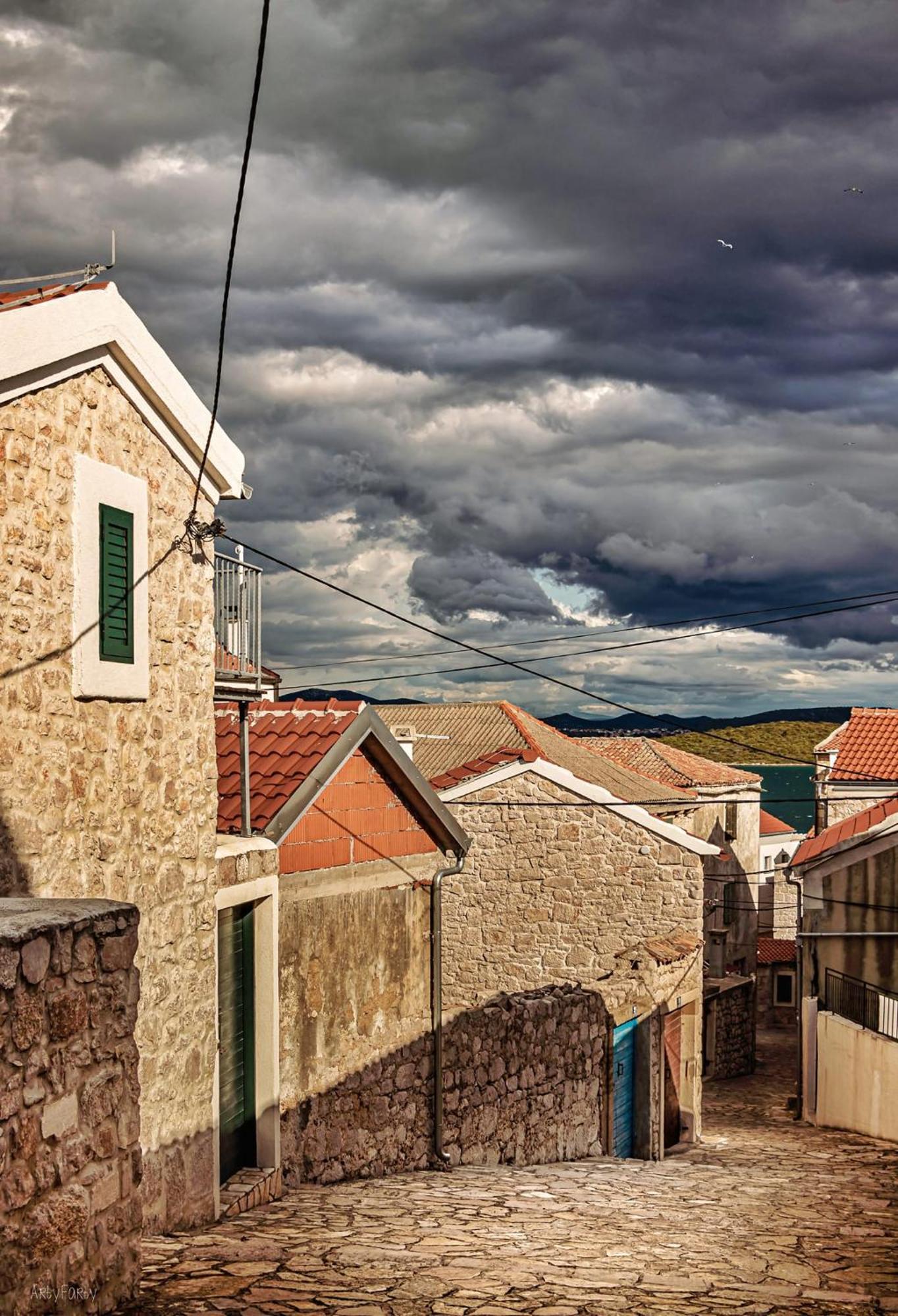 Voltera Parking Space Near The House Apartment Betina (Sibenik-Knin)