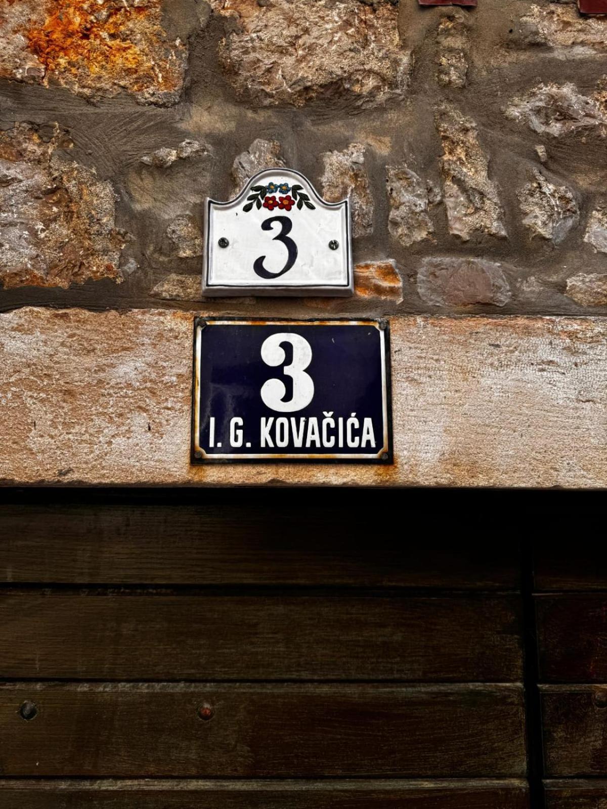 Voltera Parking Space Near The House *
