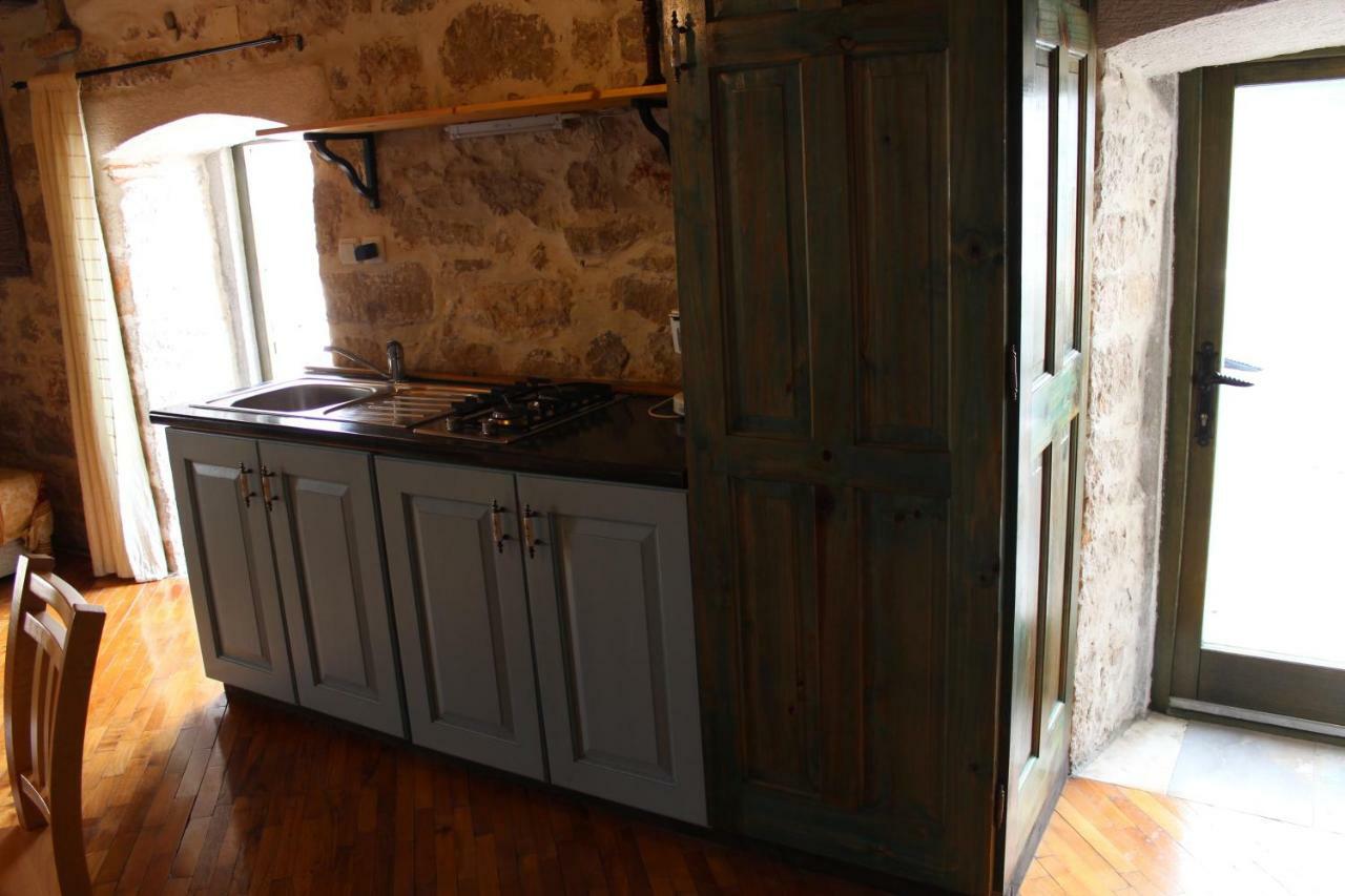 Apartment Voltera Parking Space Near The House Betina (Sibenik-Knin)